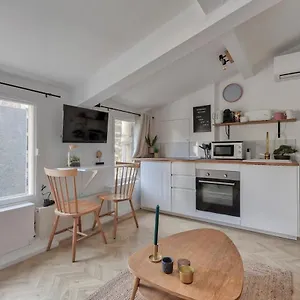 Appartement Douillet Proche Arc Triomphe - 2p Paris