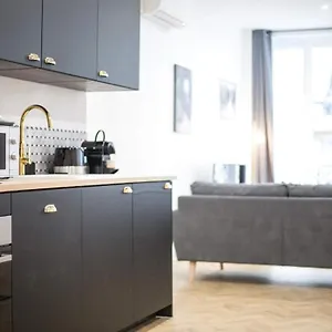 Appartement De Standing Proche Arctriomphe - 8p Paris