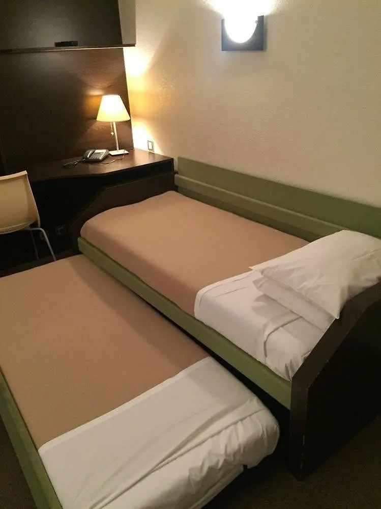 טולוז At Home Appart Hotel צרפת